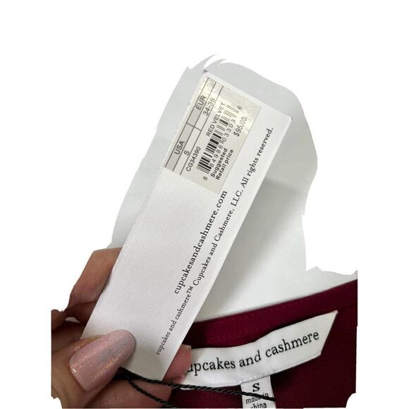 New Cupcakes and Cashmere Red Maroon Boxy V Neck Top Shirt 1/2 Dolman Sleeves - Picture 11 of 12